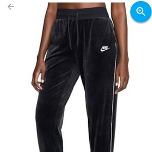 Nike pants